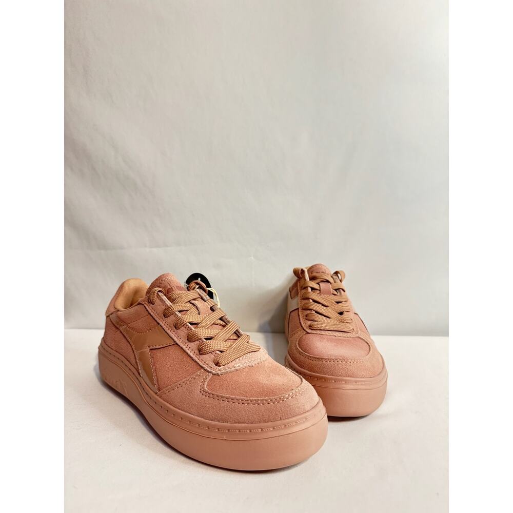 Diadora 95672 pink 6 NWT